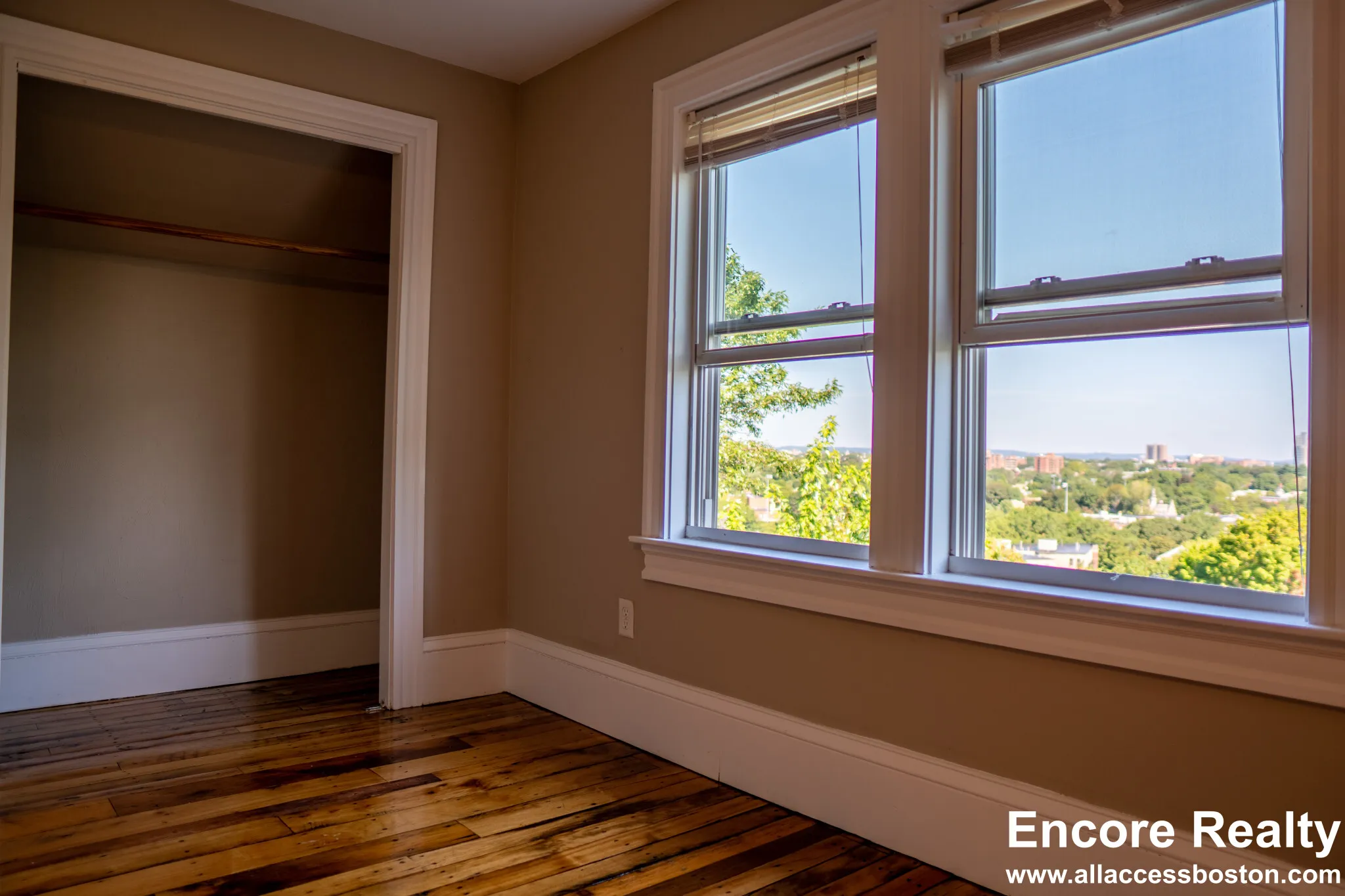 1 Parker Hill Ter, Mission Hill