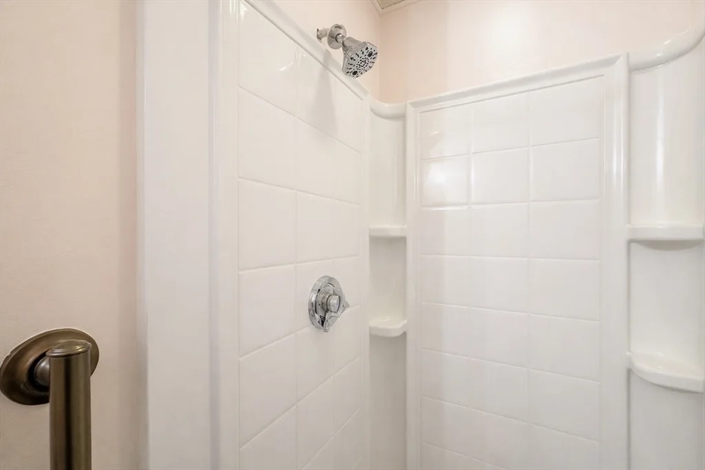 100 Water St, Newburyport