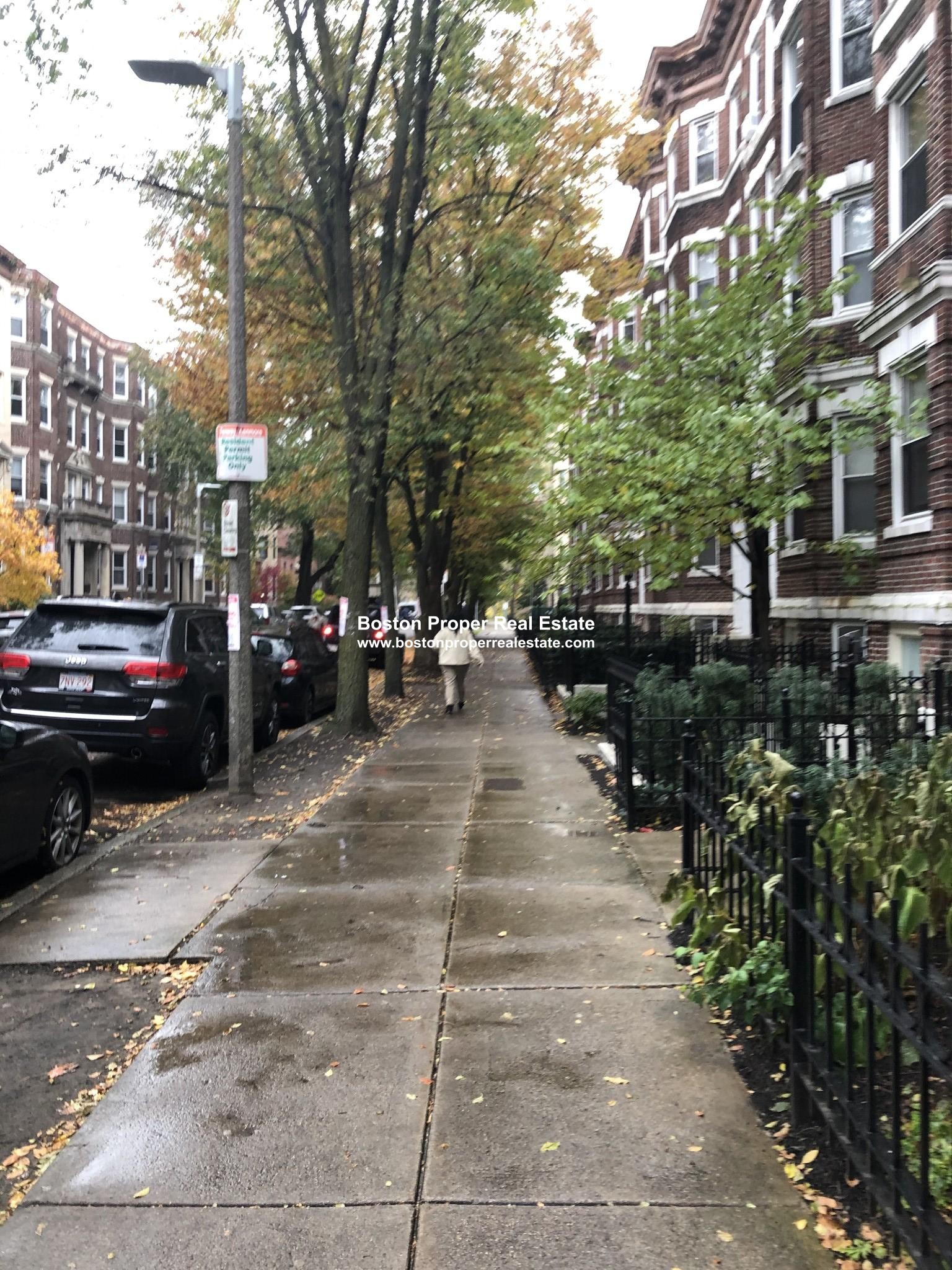 36 Queensberry St, Fenway