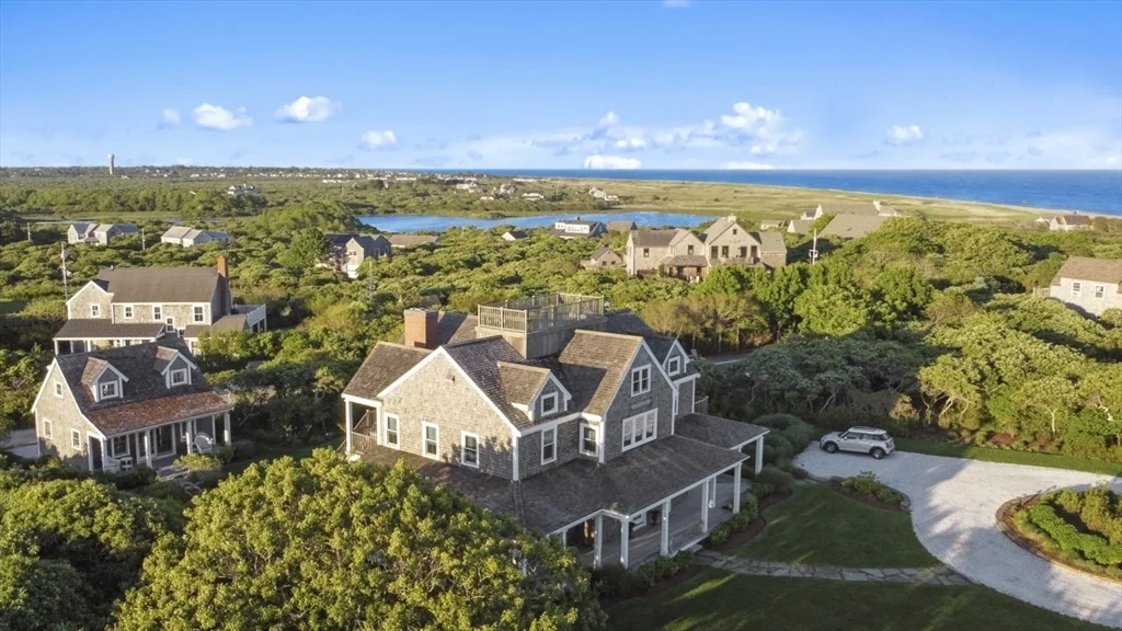 26 Old Tom Nevers, Nantucket