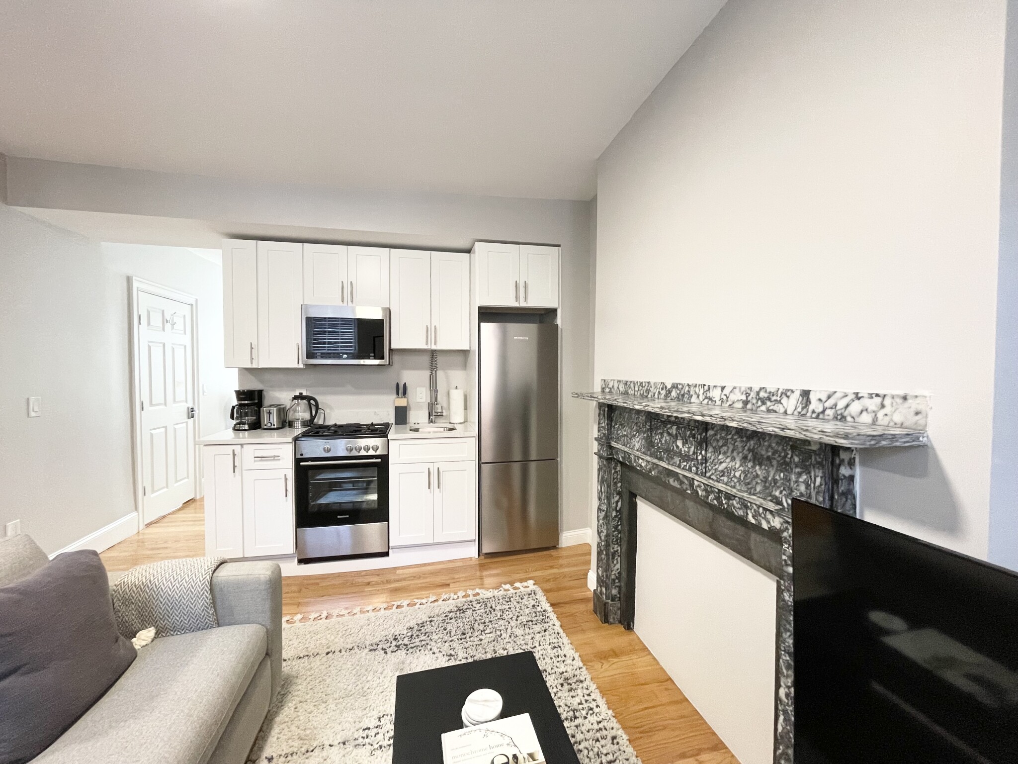 12 Derne St, Beacon Hill