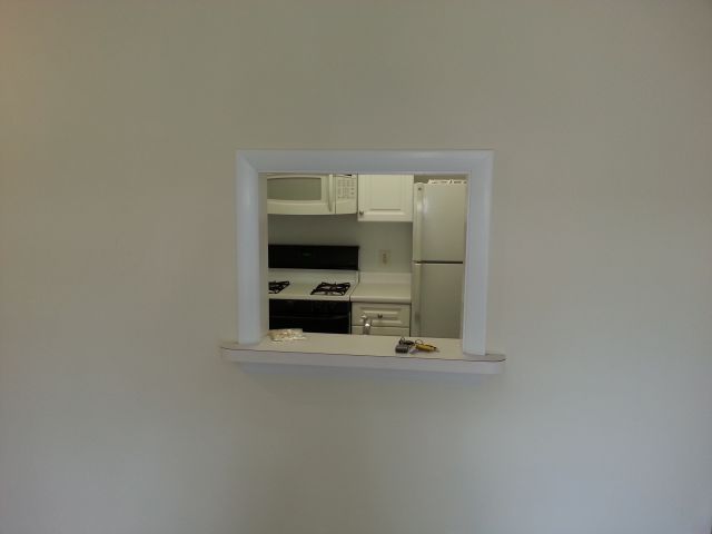 126 Plymouth Dr, Norwood