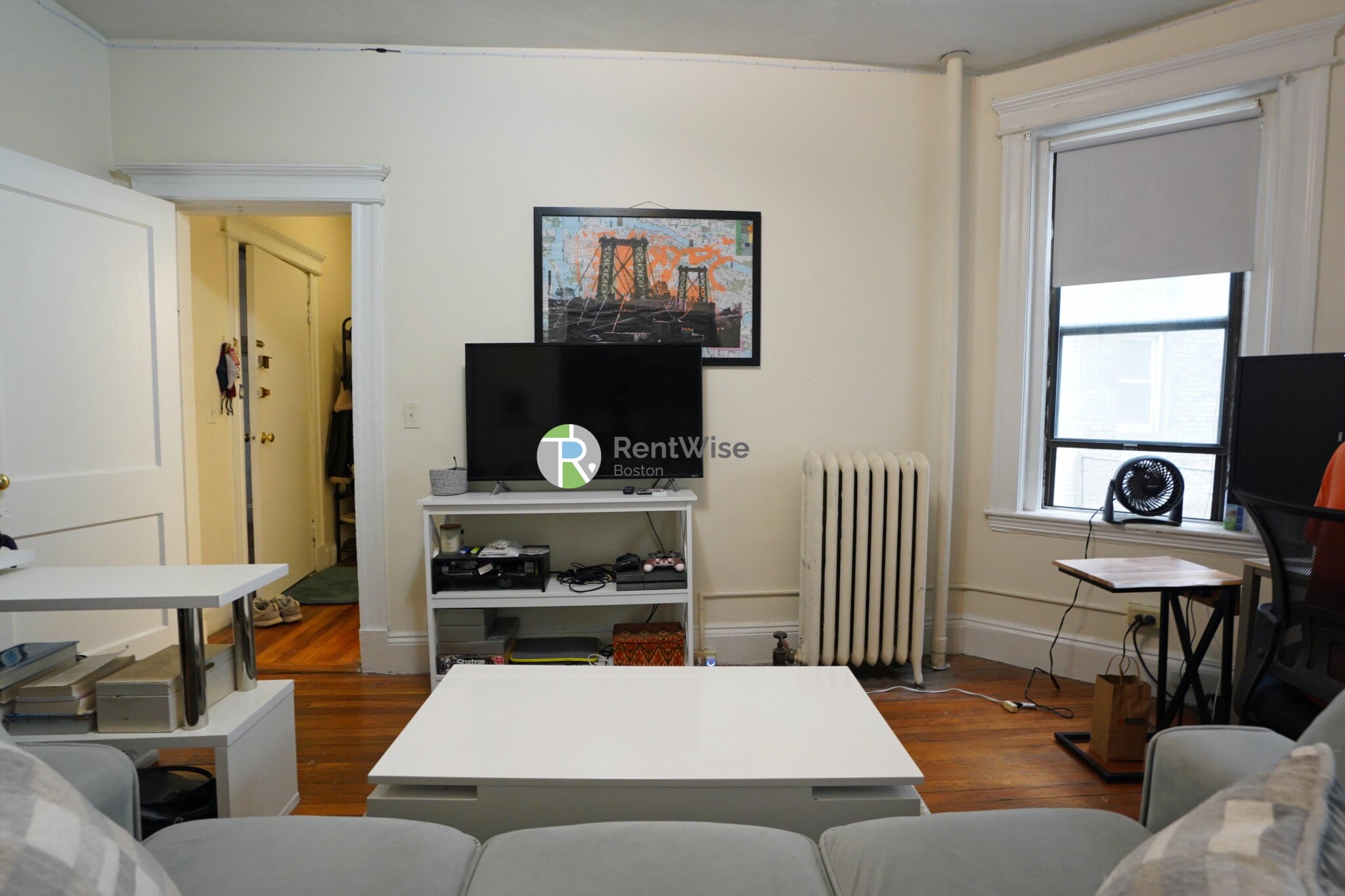 1144 Commonwealth Ave, North Brookline