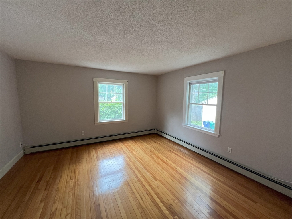 17-19 Maple St, Auburndale