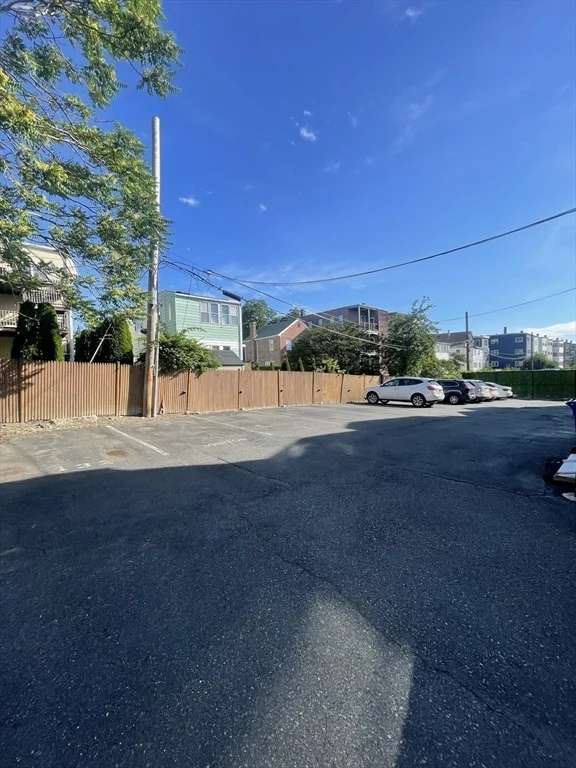 138 Horace St, East Boston