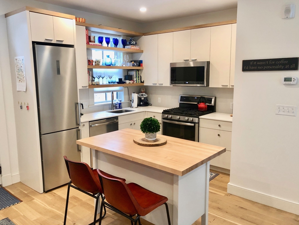 227 Concord Ave, Cambridge