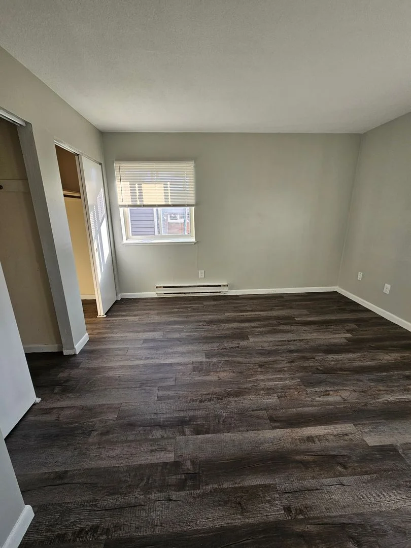 498 Norfolk St, Mattapan