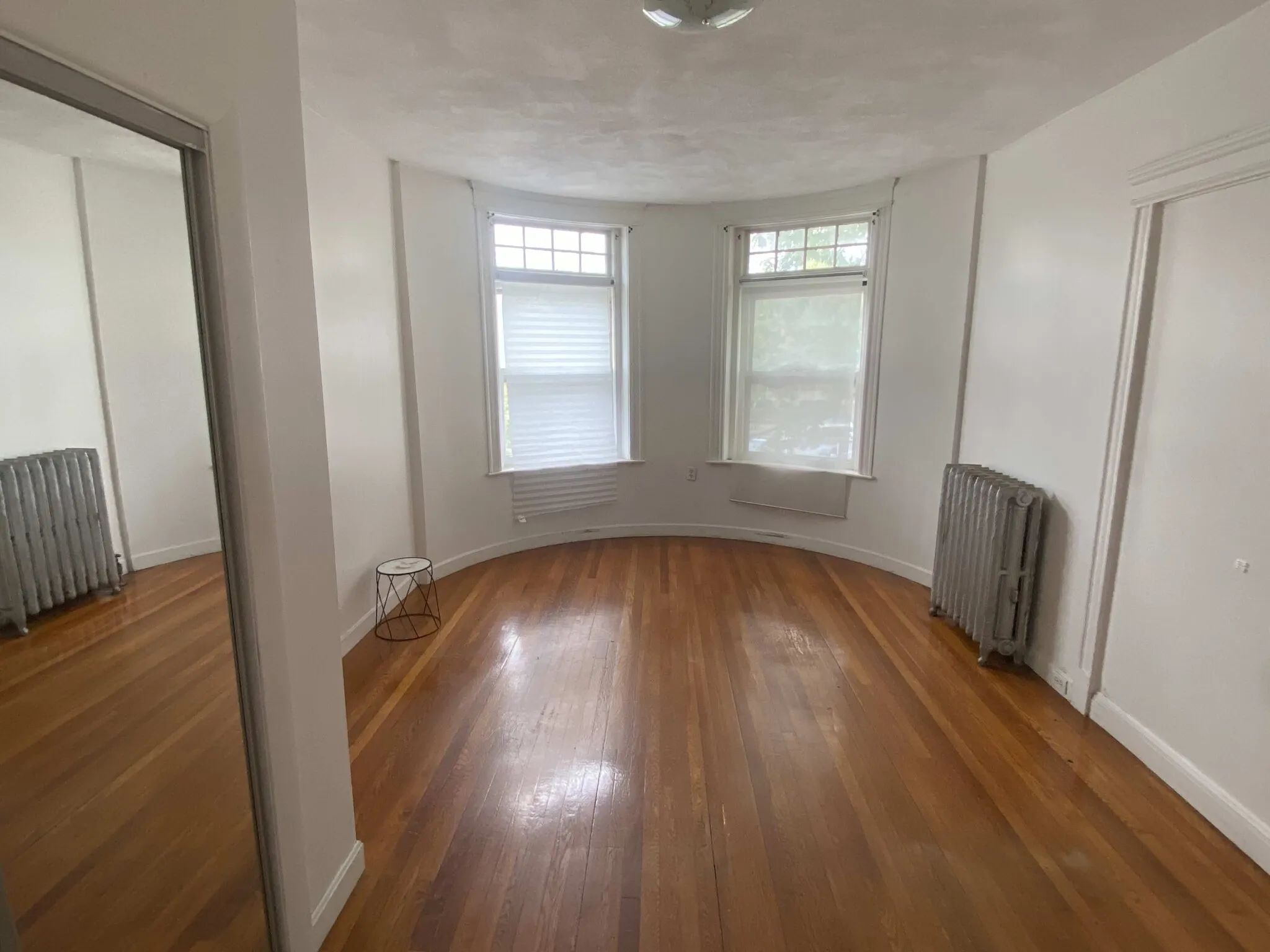 1905 Beacon St, Brookline