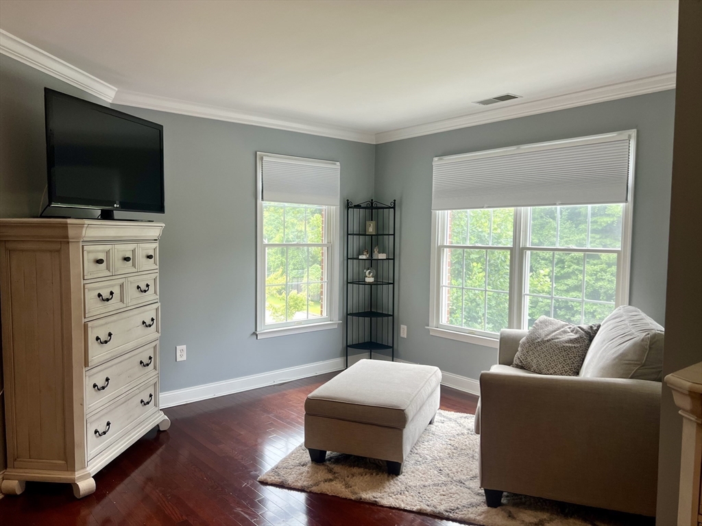 24 Endean Dr, Walpole