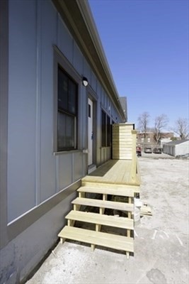 1504 Purchase, Center