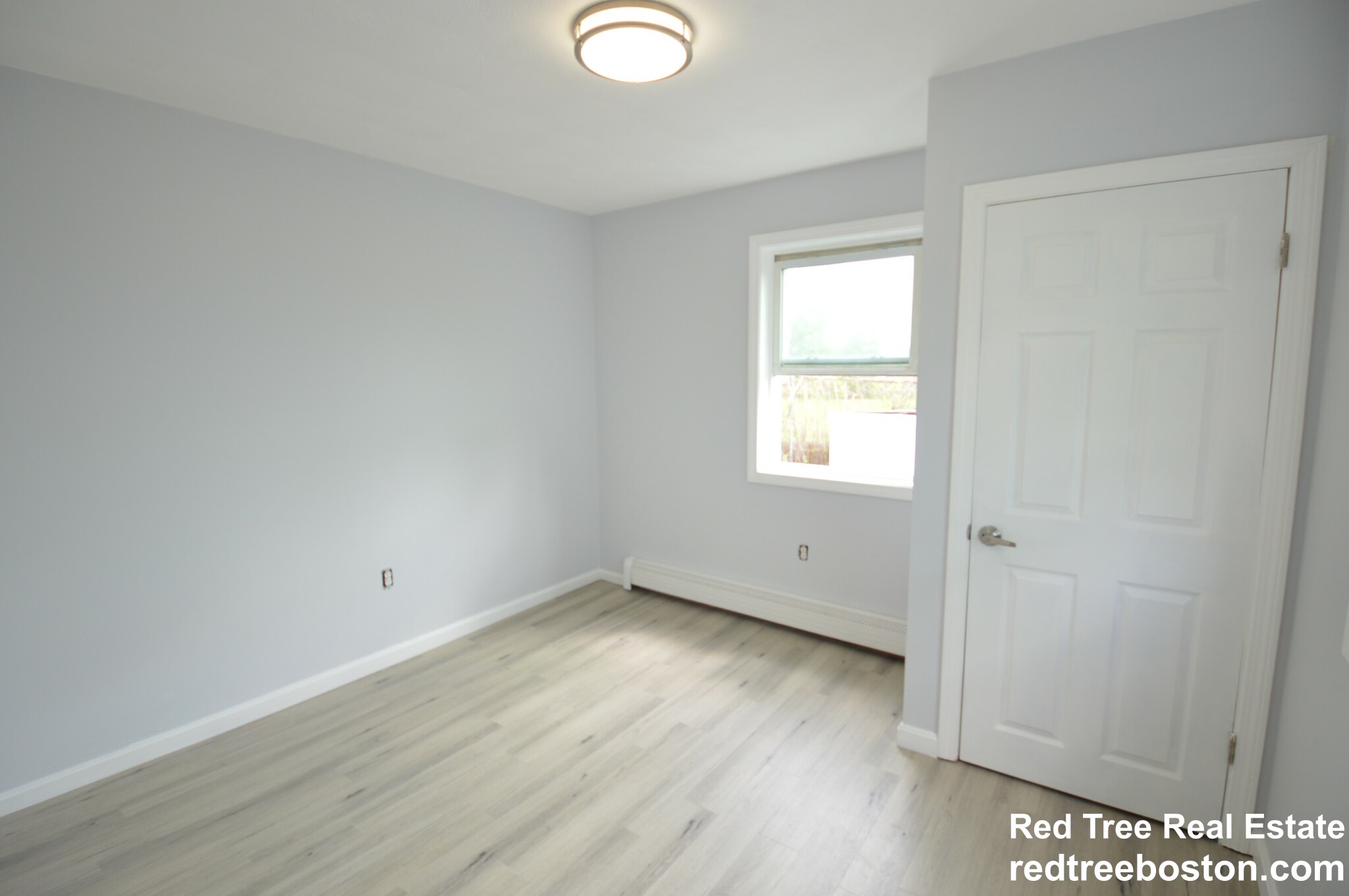 52 Shawmut St, Revere