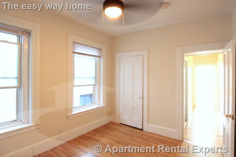 891 Massachusetts Ave, Central Square