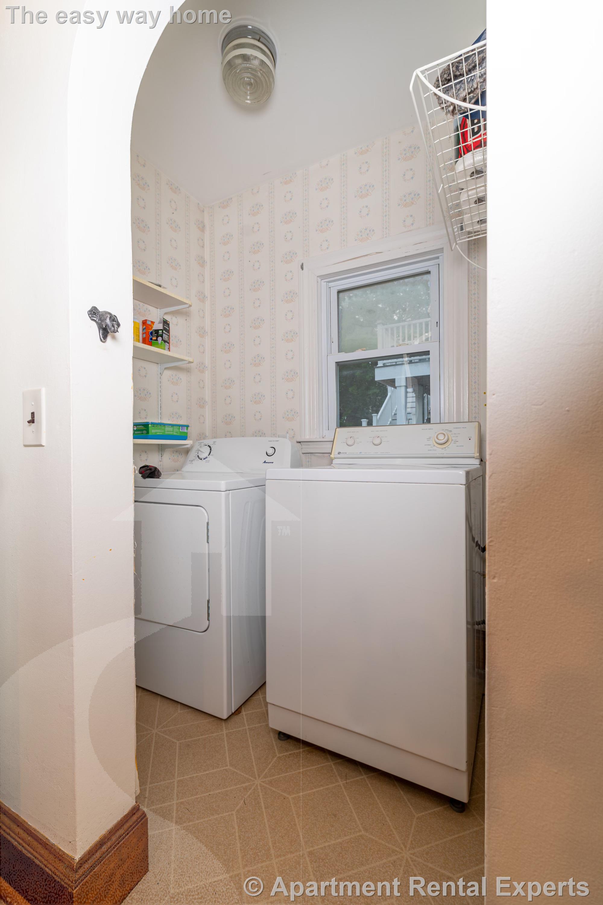 11 Hinckley St, Magoun Square