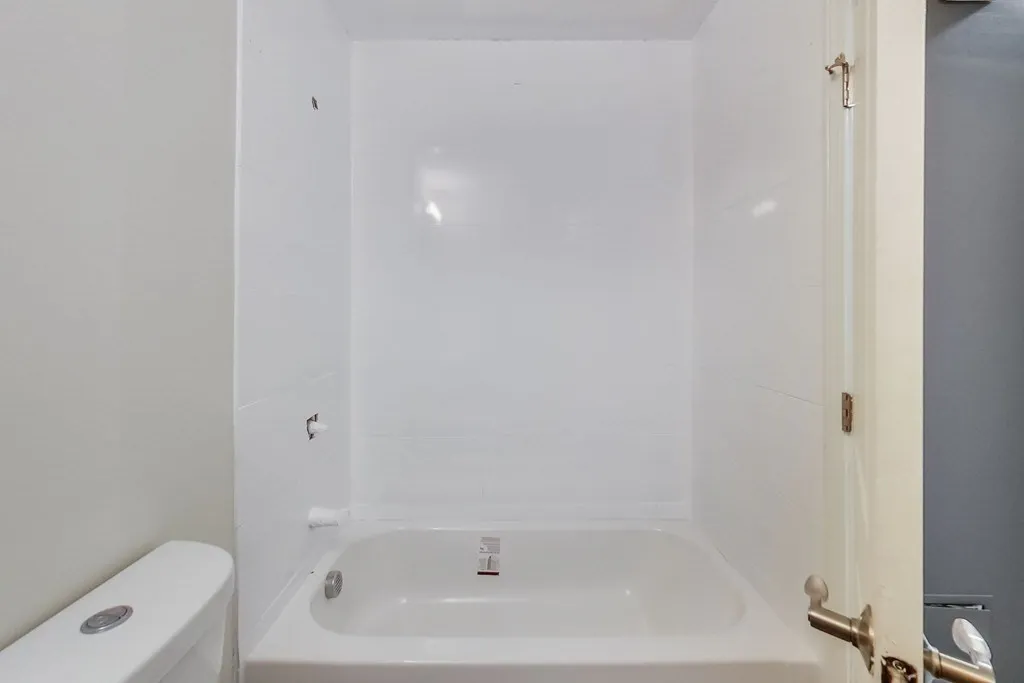 147 Kelton St, Allston