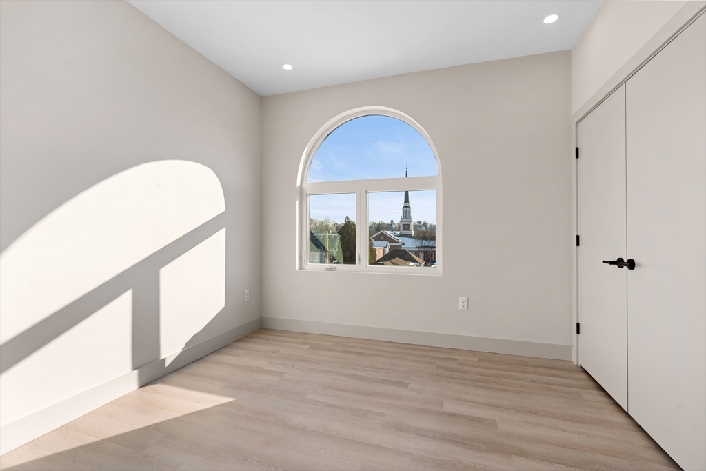 463 Franklin, Melrose