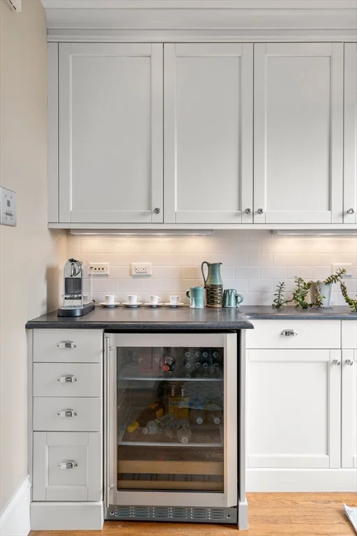 228 W Canton St, South End