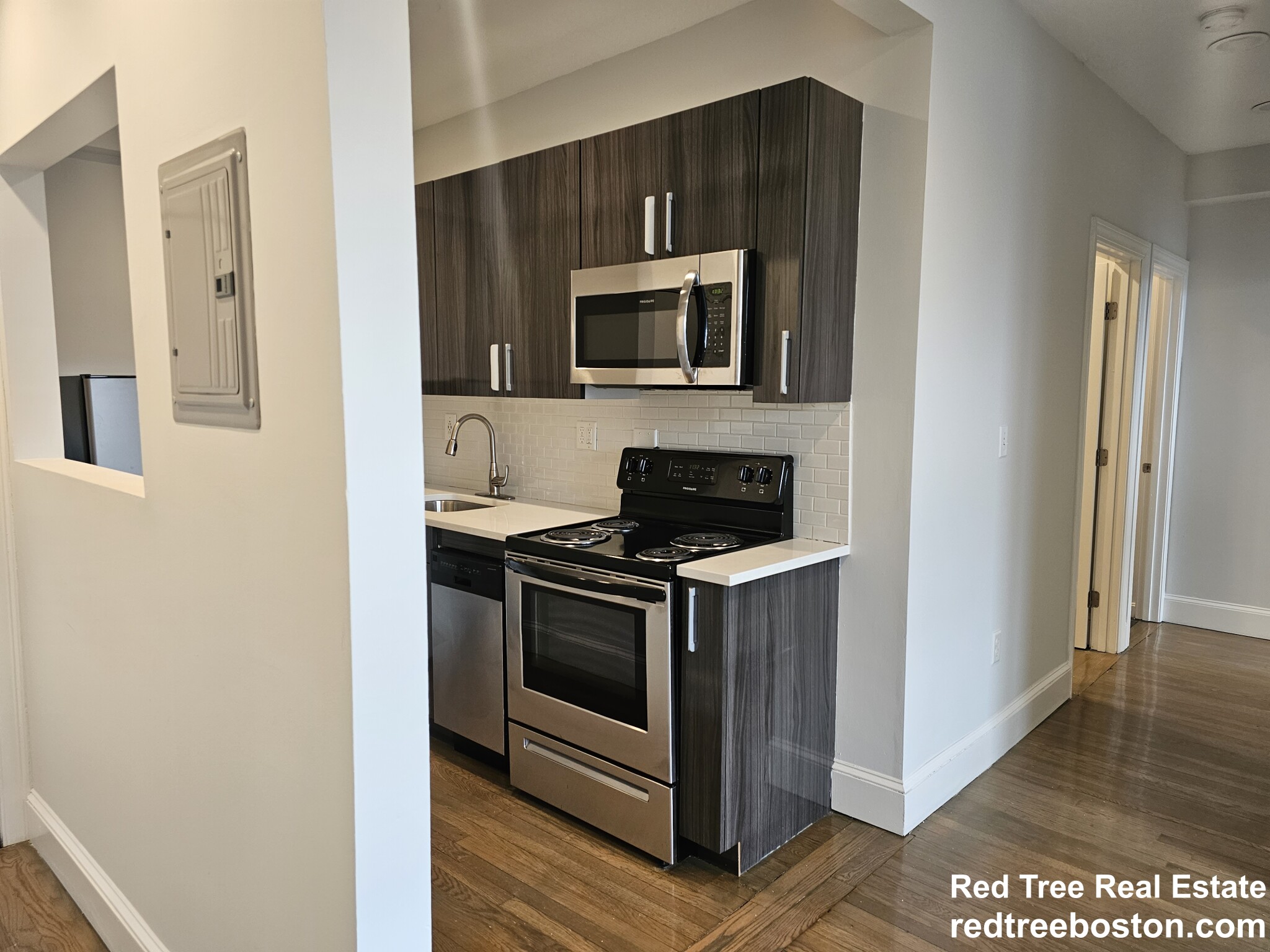 11 Peterborough St, Fenway