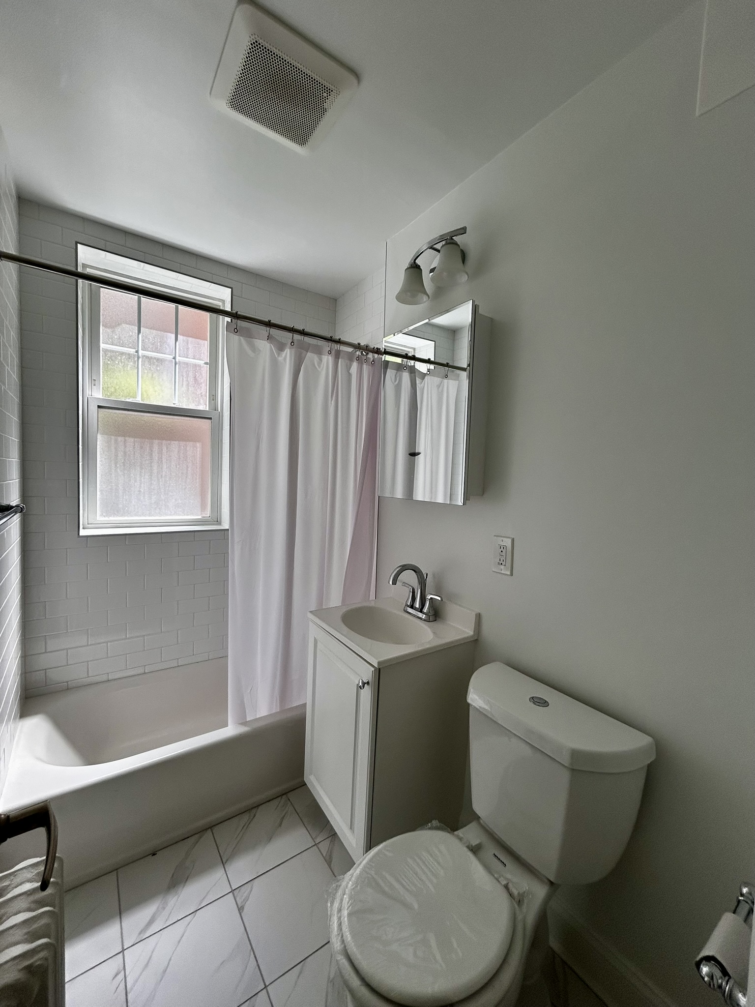 100 Kilsyth Rd, Brighton