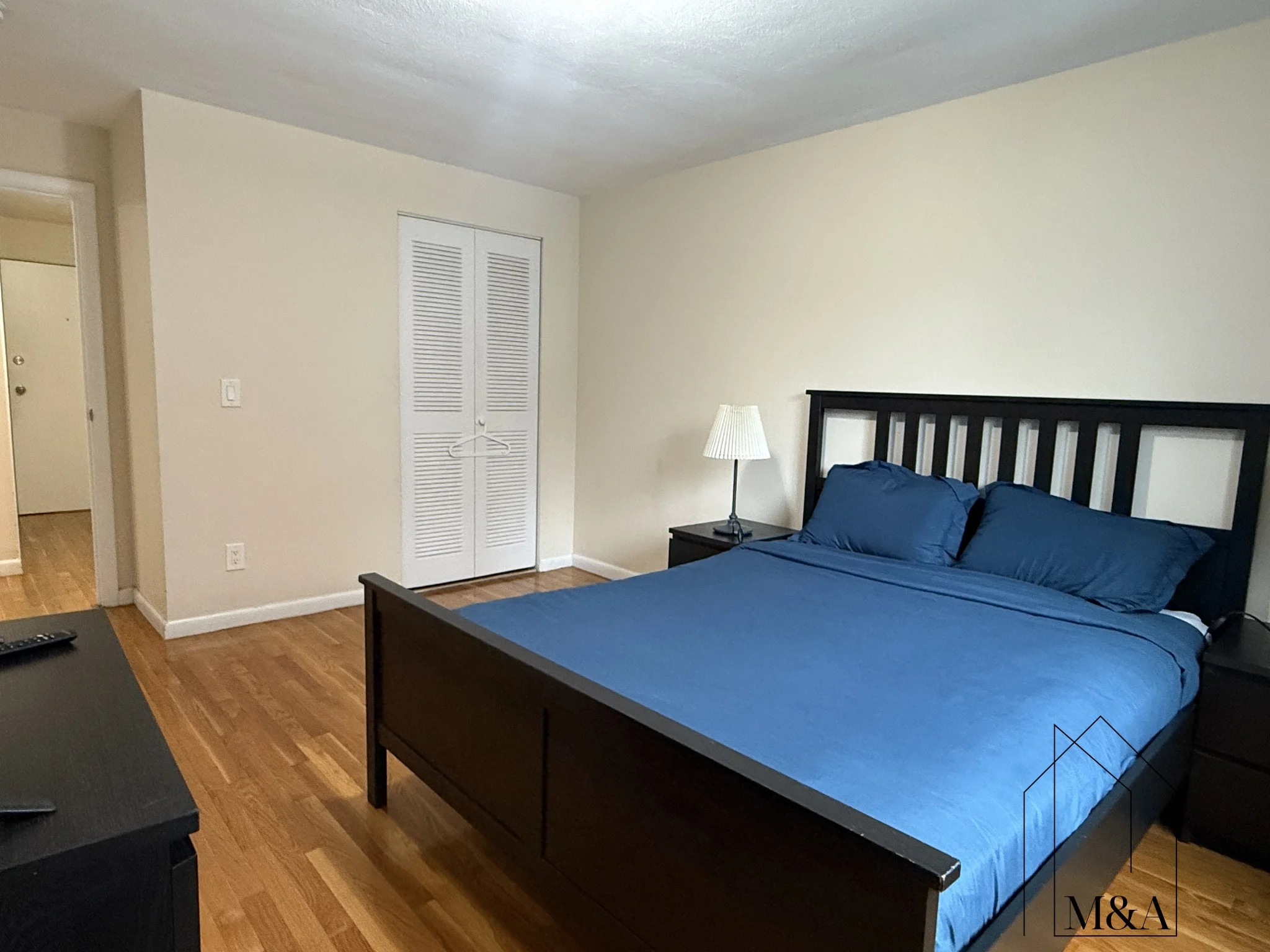 205 Kent St, Brookline