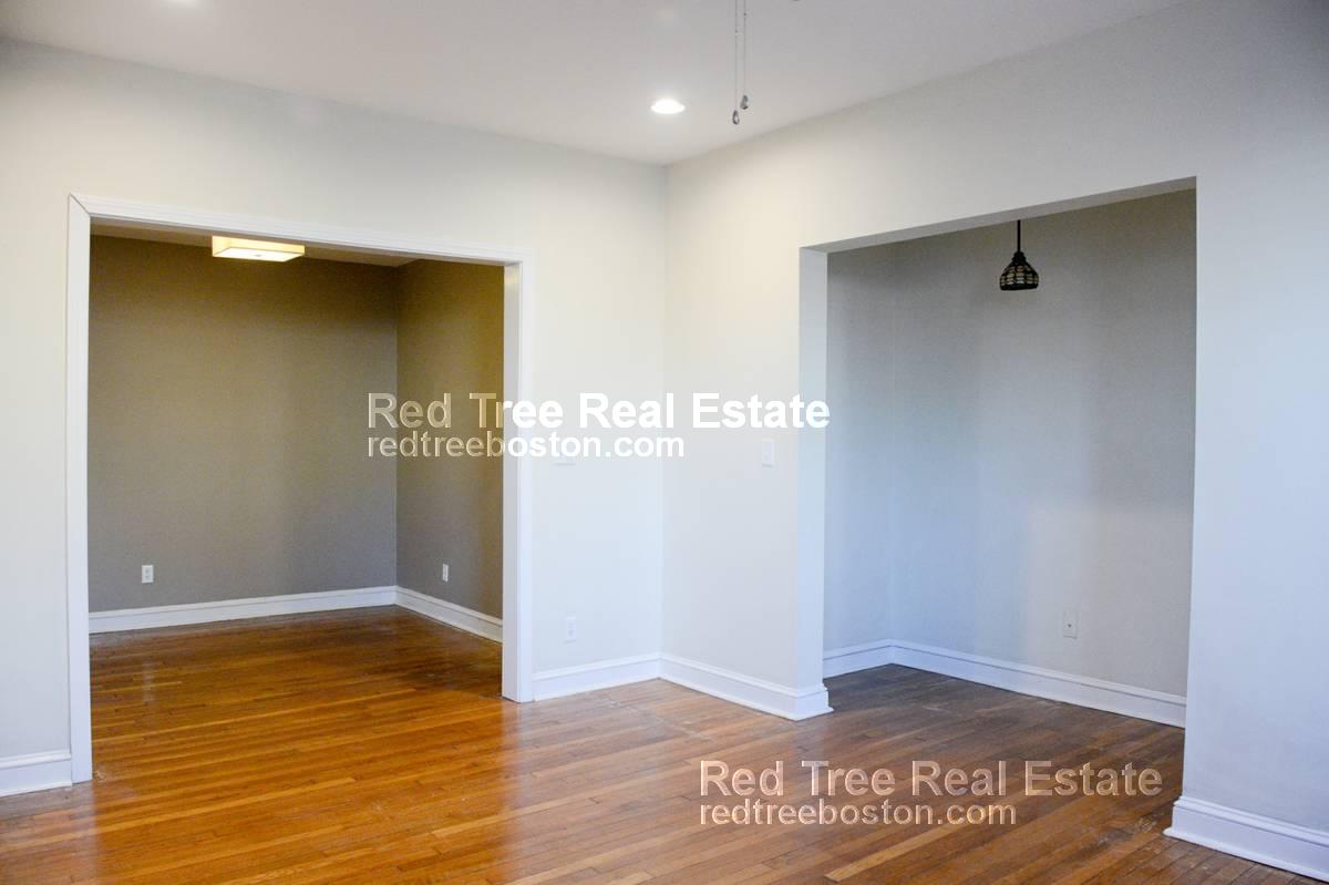 1404 Commonwealth Ave, Brighton