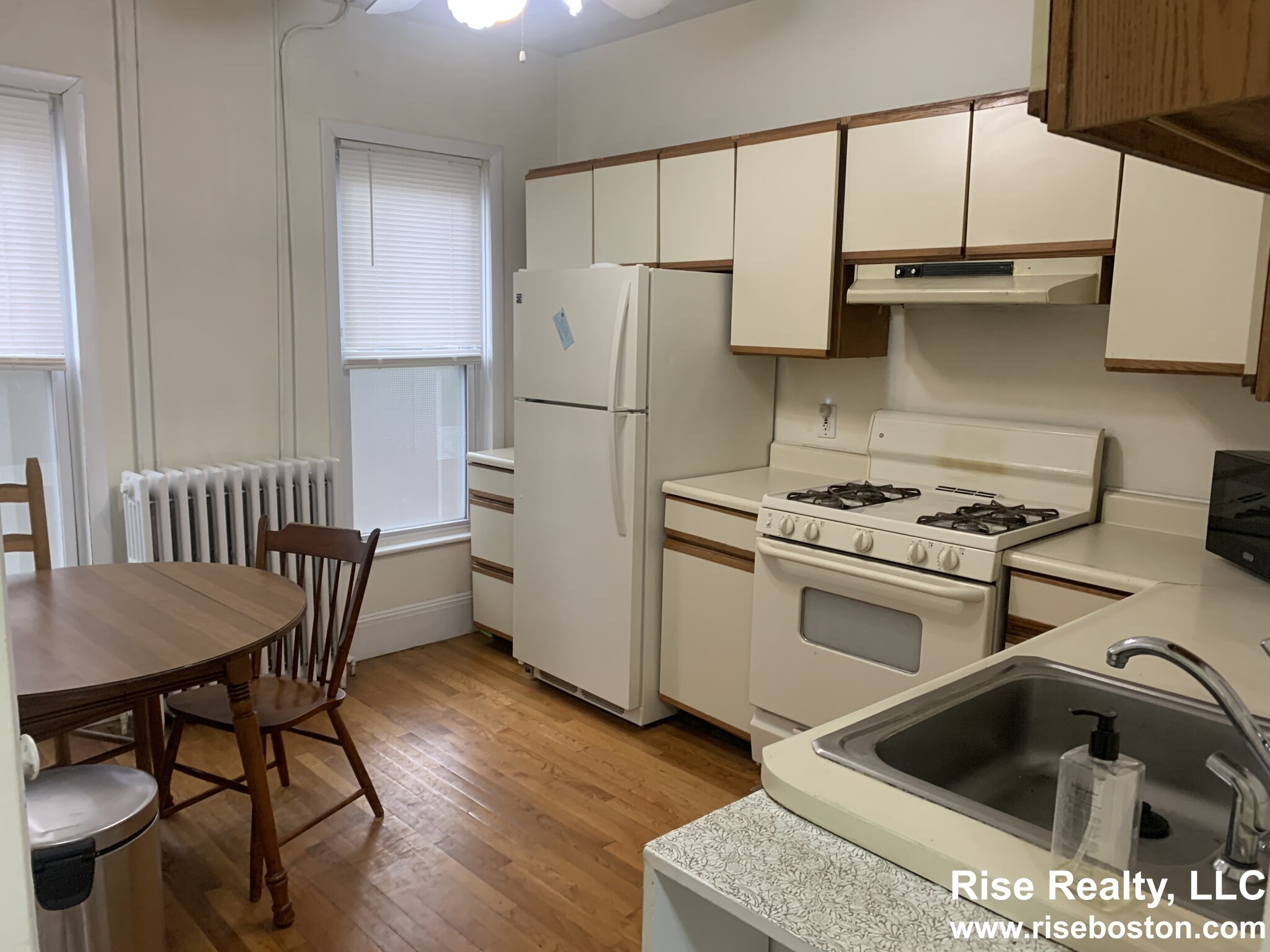 35 A Harvard St, Central Village