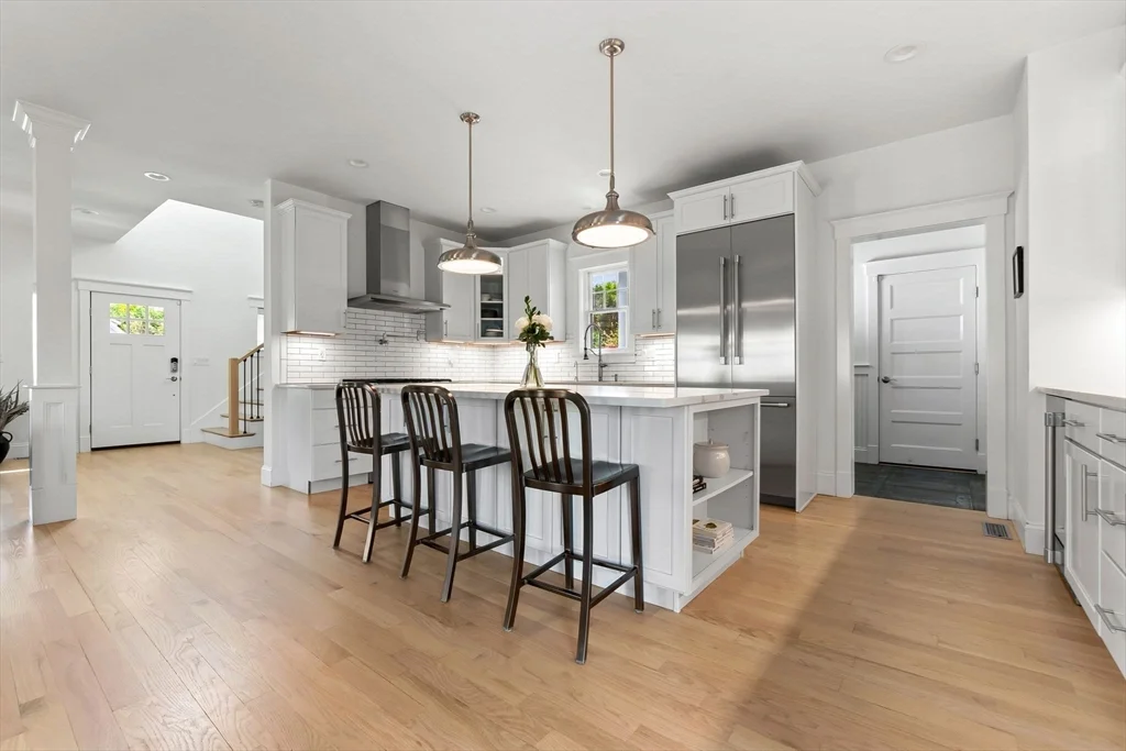 4 Gabaree Ct, Newburyport