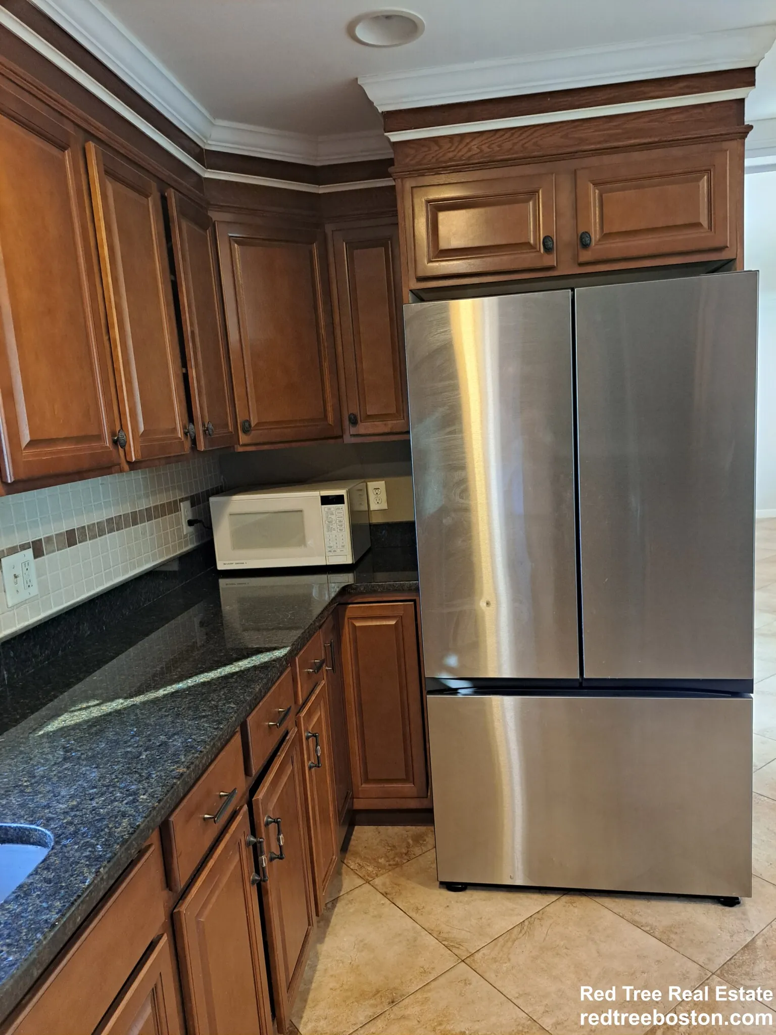 158 Baker St, West Roxbury