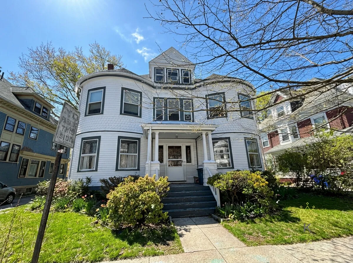 21 Osborne Rd, North Brookline