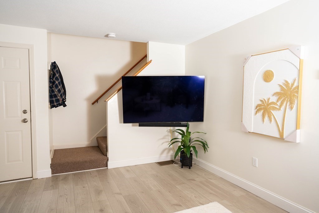 465 Nashua Rd, Groton