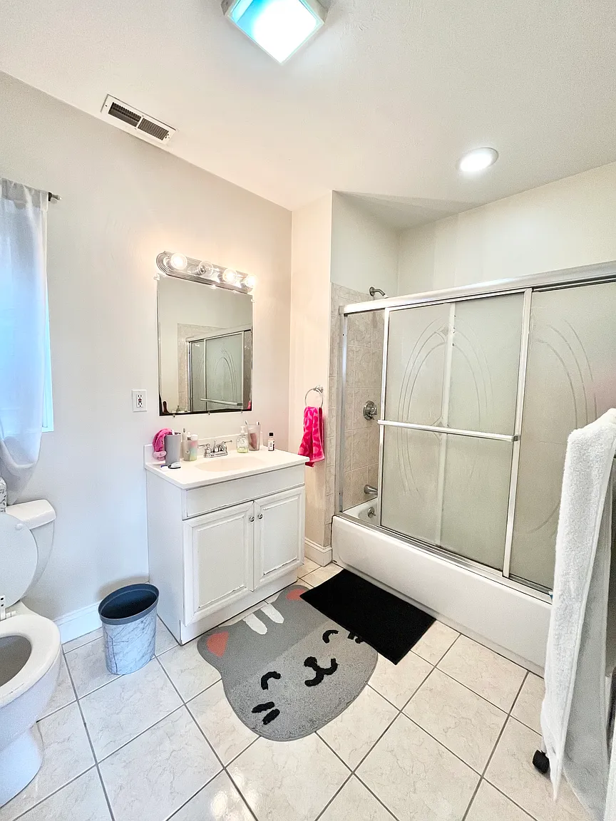 10 South Huntington Ave, Mission Hill