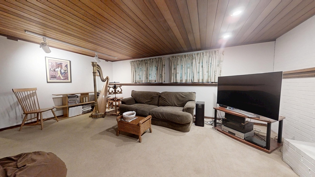 45 Brentwood Rd, Chelmsford