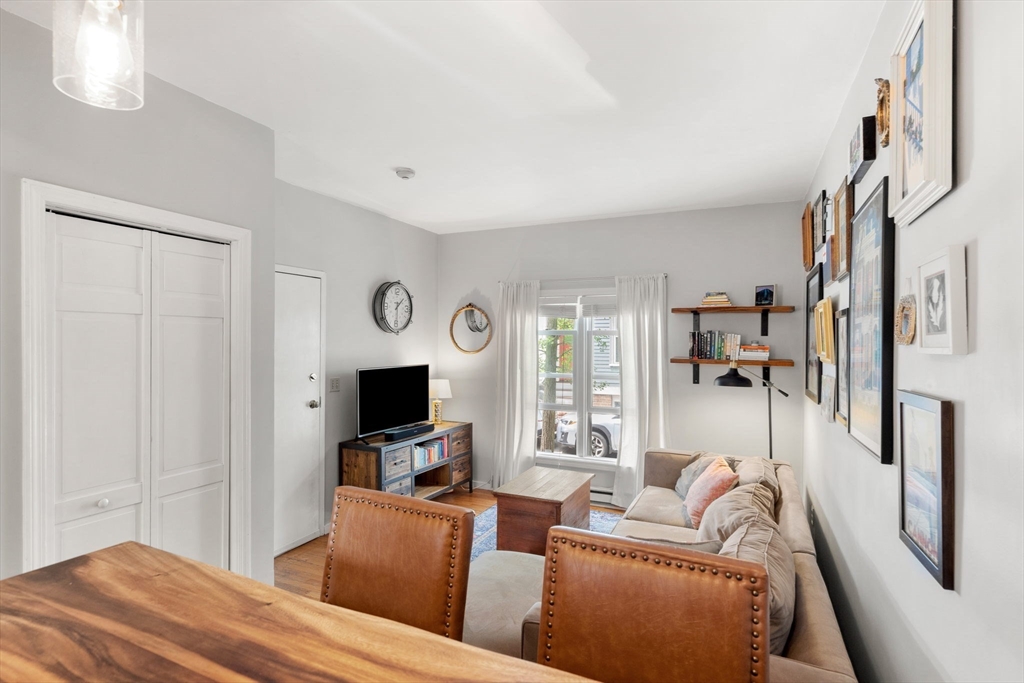 3 Winthrop St, Charlestown