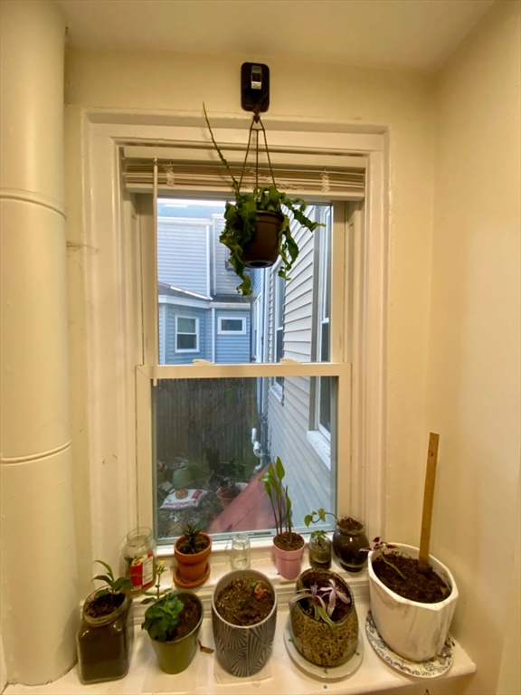 74 Spring St, East Cambridge