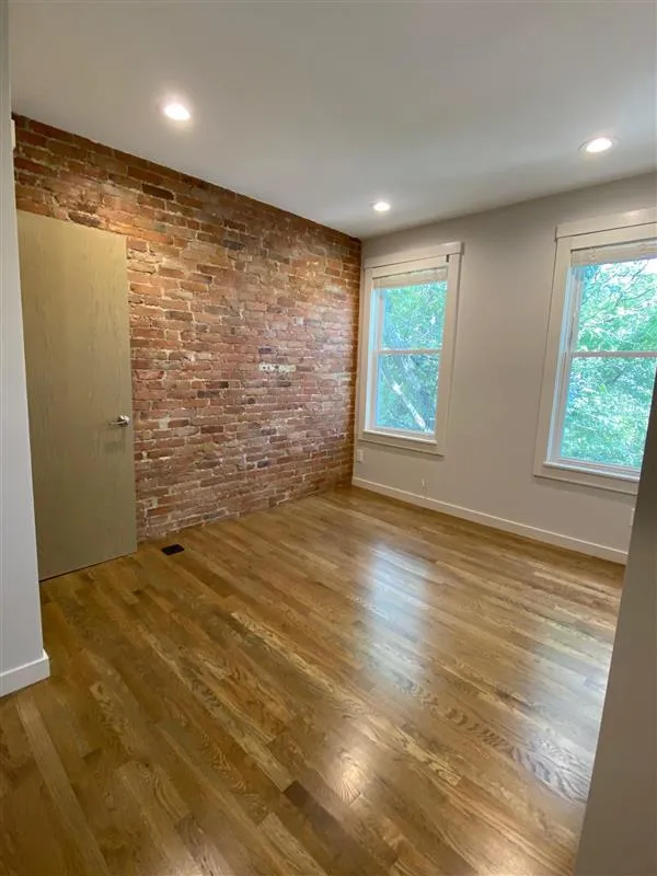 2 Belvidere Pl, Riverside