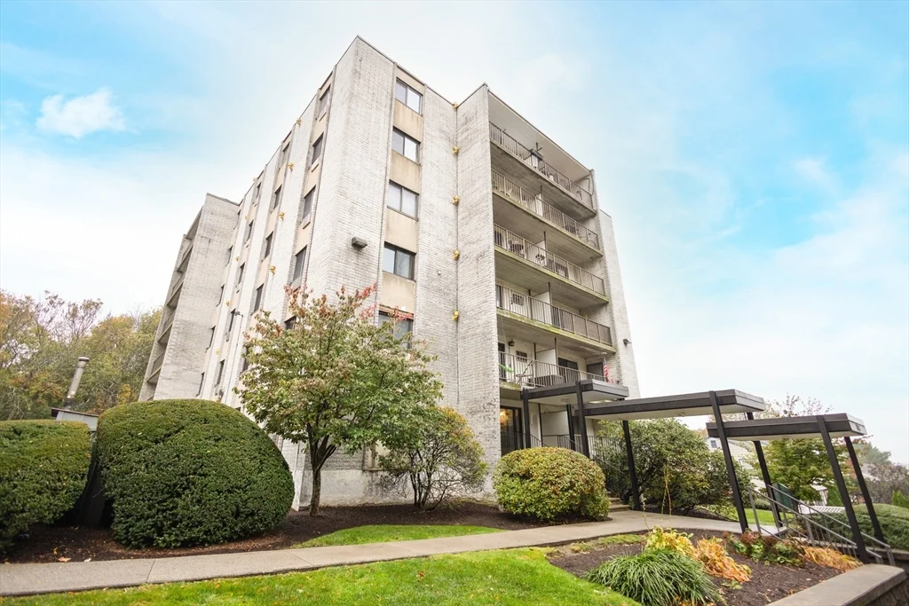 308 Quarry St, Quincy