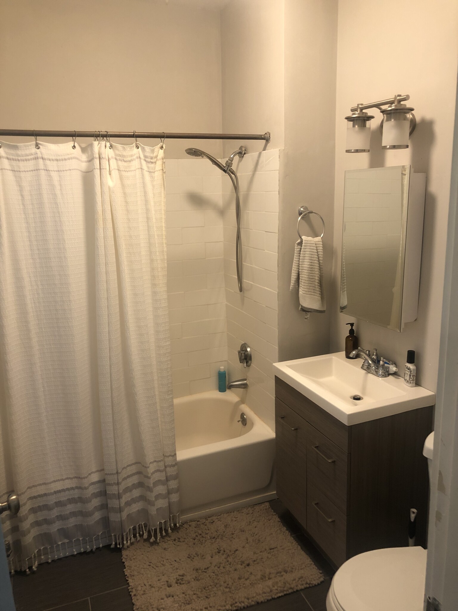 33 Stearns Rd, Coolidge Corner