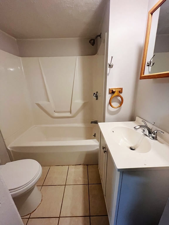 4 Harrison St, Natick