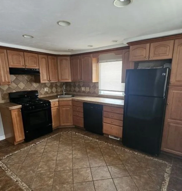 199 Andover, Ballardvale