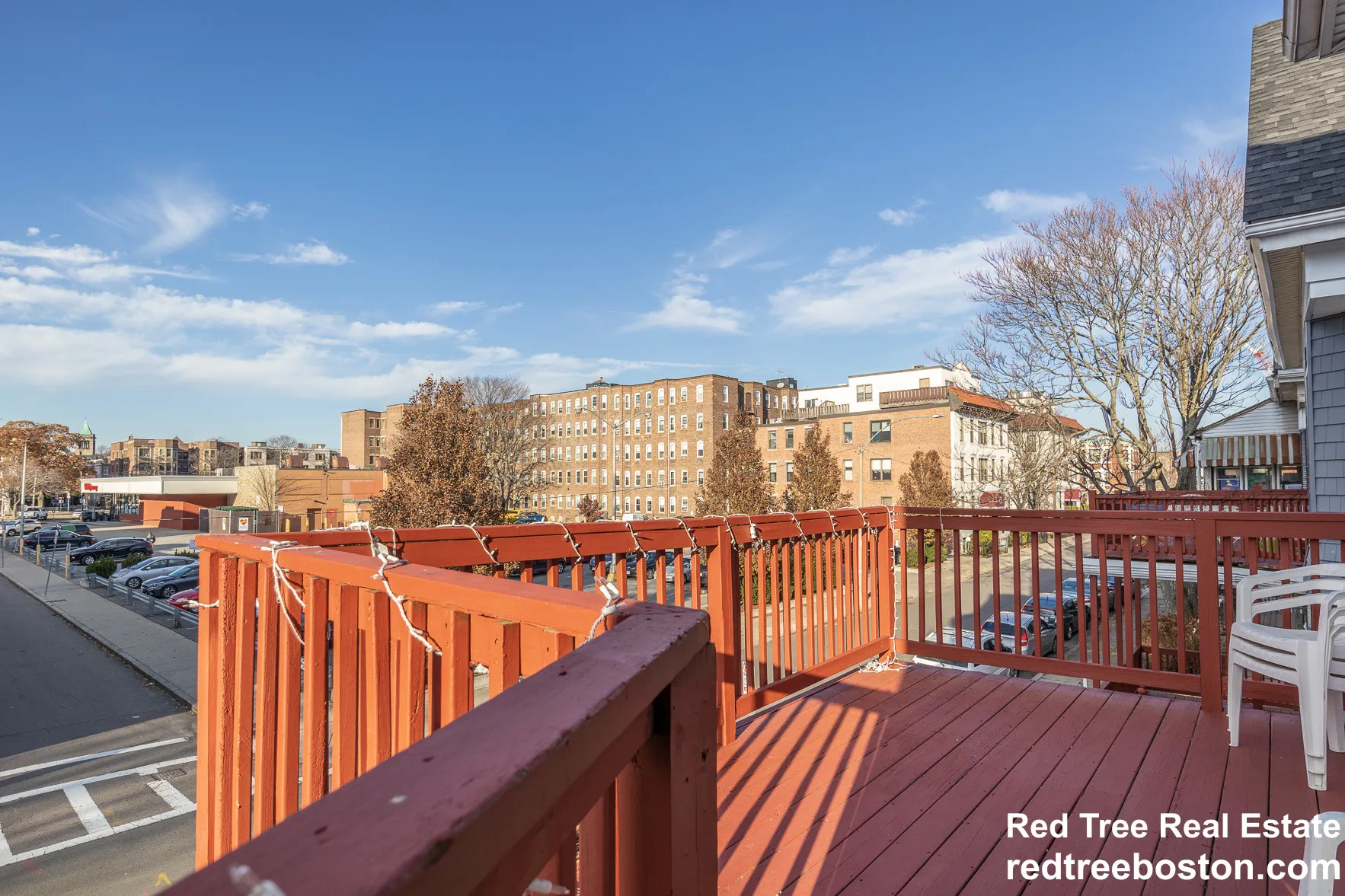 42 Brainerd Rd, Brighton