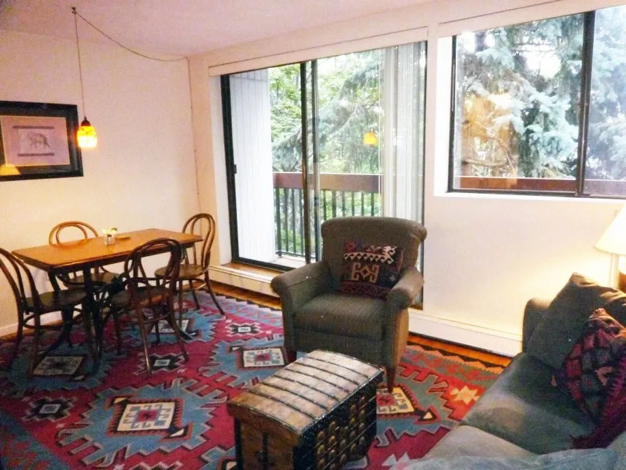 1643 Cambridge St, Mid-Cambridge