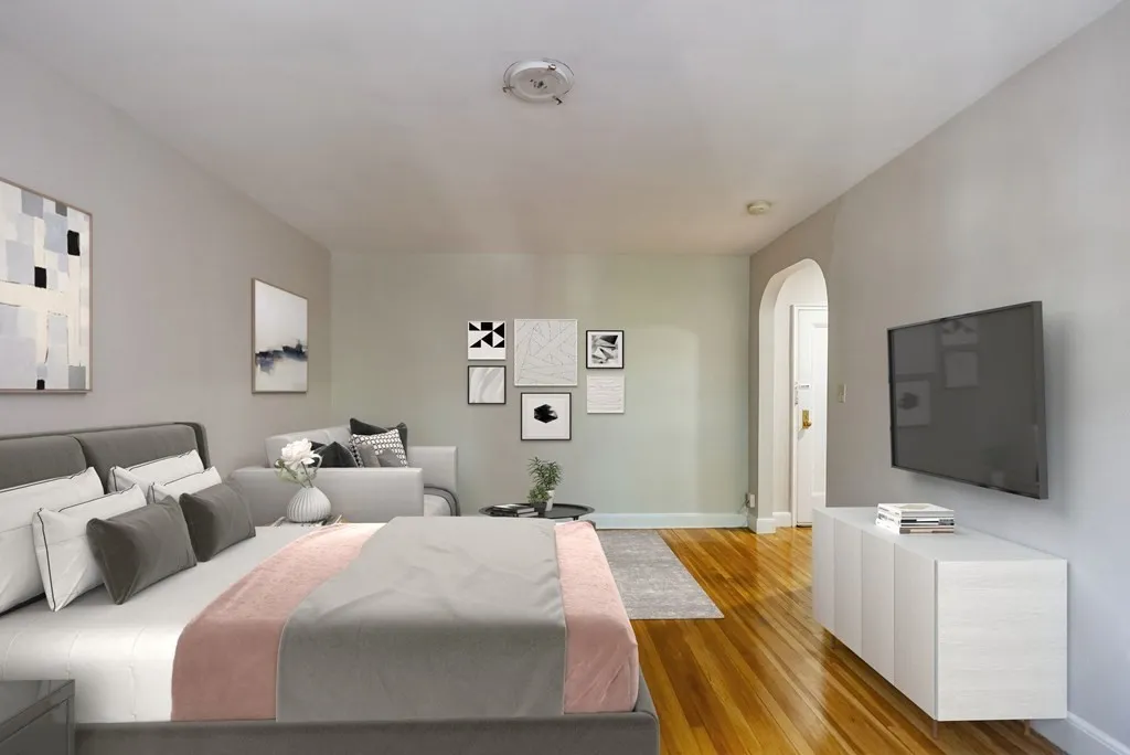 24 Concord Ave, Harvard Square