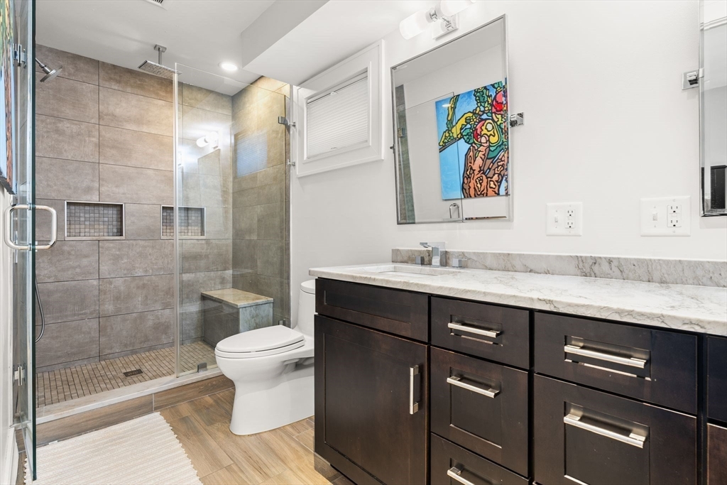 530 E 3rd St, South Boston