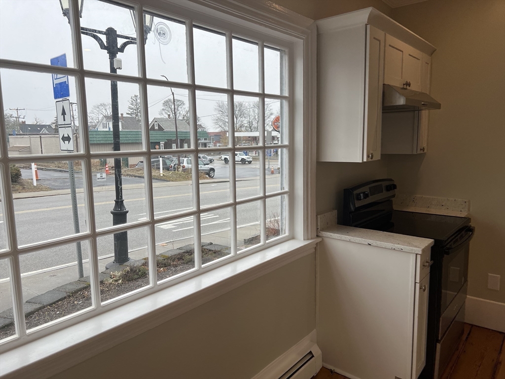 6 Samoset St, Downtown