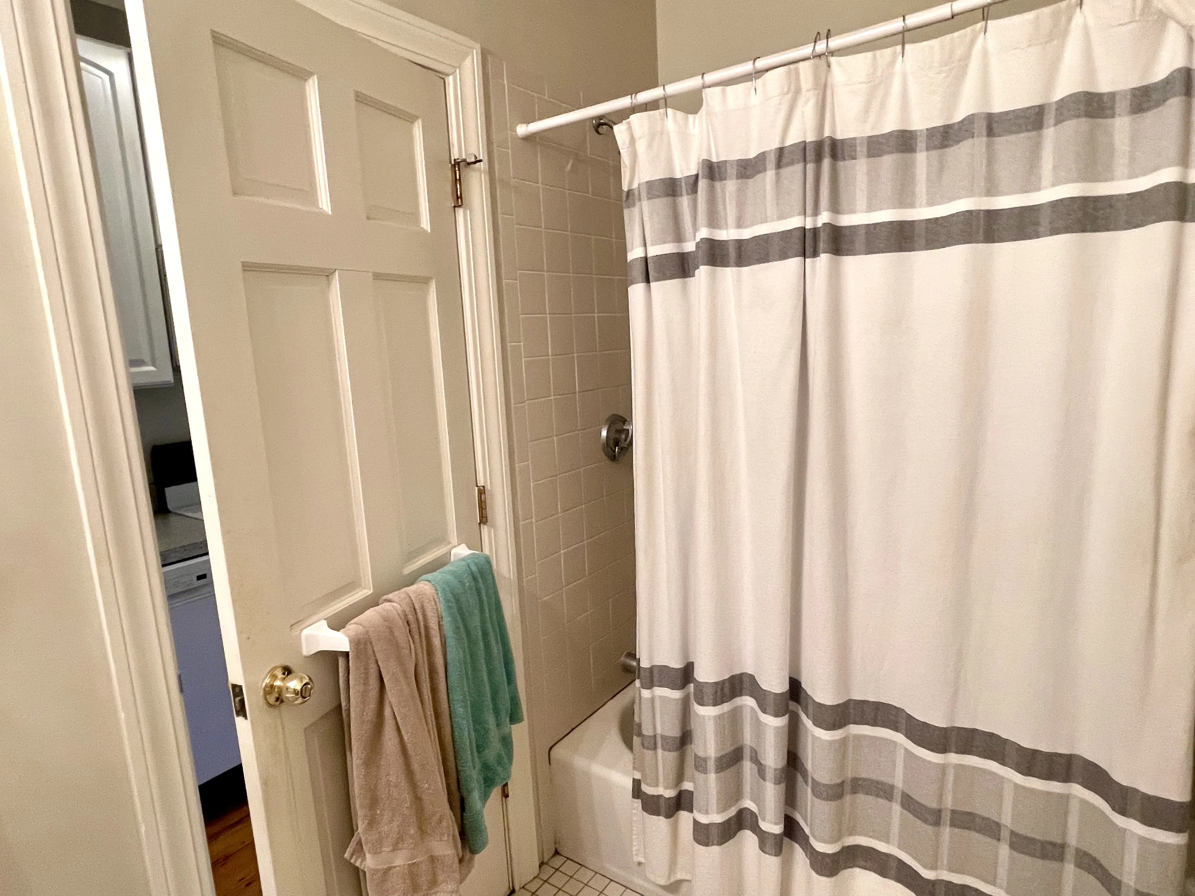 141 Beacon St, Back Bay