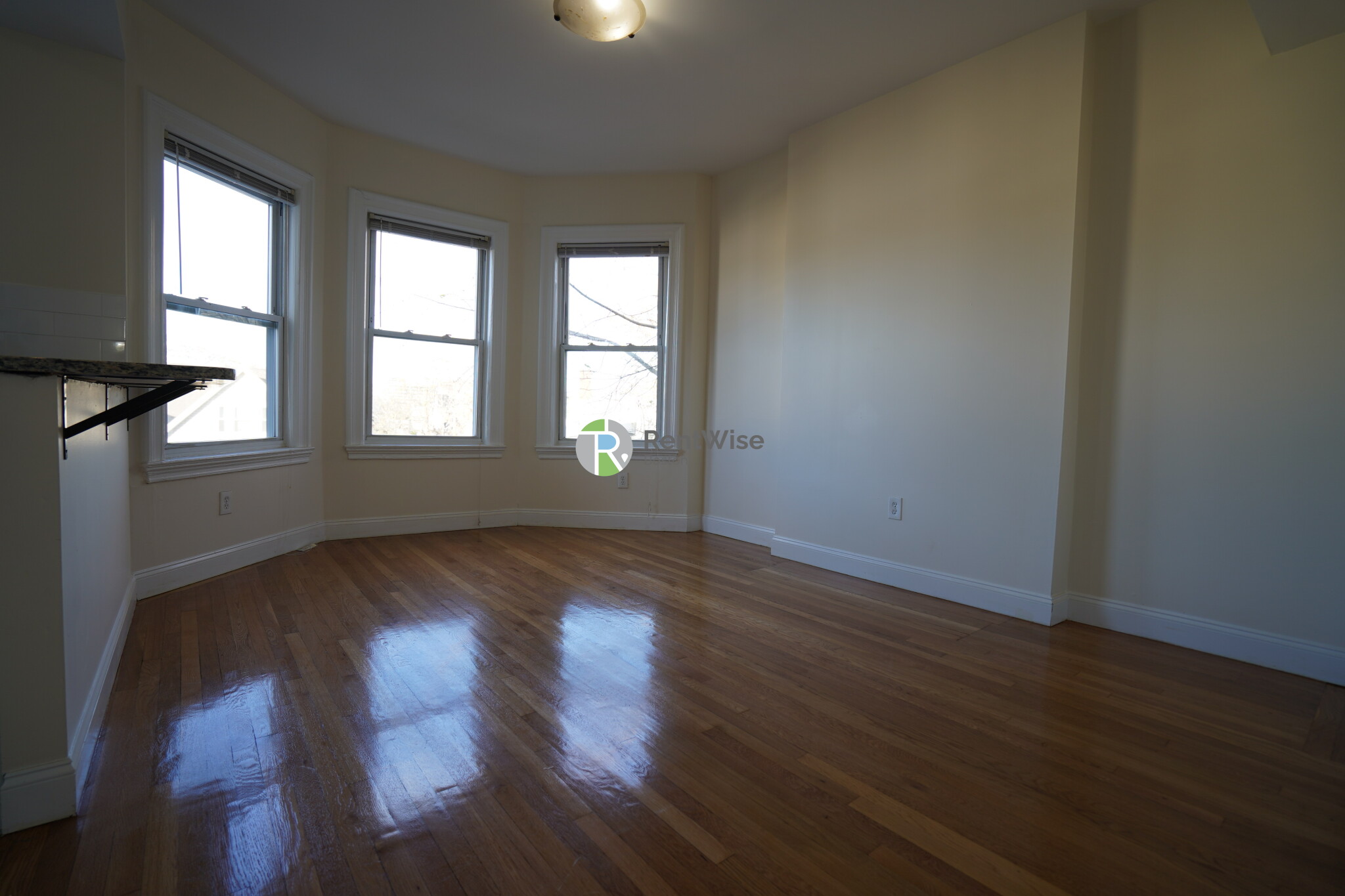 55 Ashford St, Allston