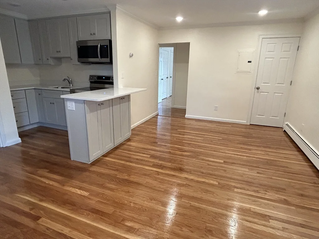 25C Minot St, Reading