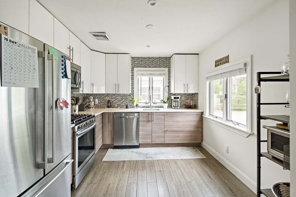 50 Triton Ave, Point Shirley