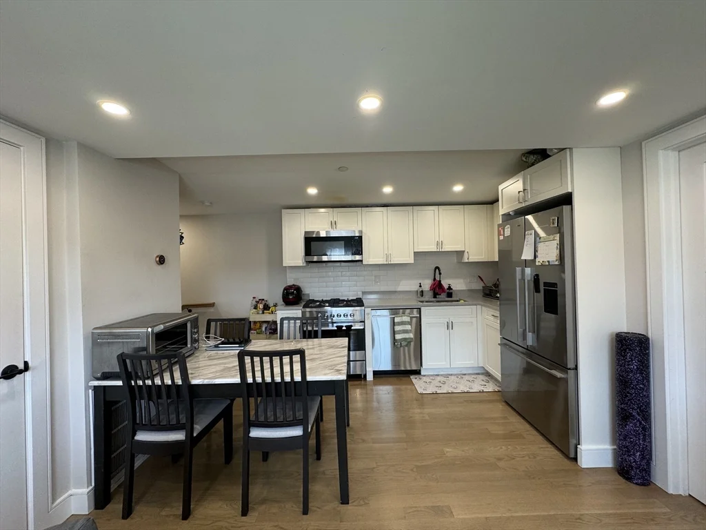 12 Reedsdale St, Allston
