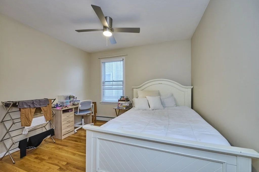 14 Haverford St, Jamaica Plain