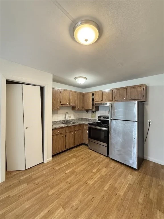 87 Cedar St, Malden